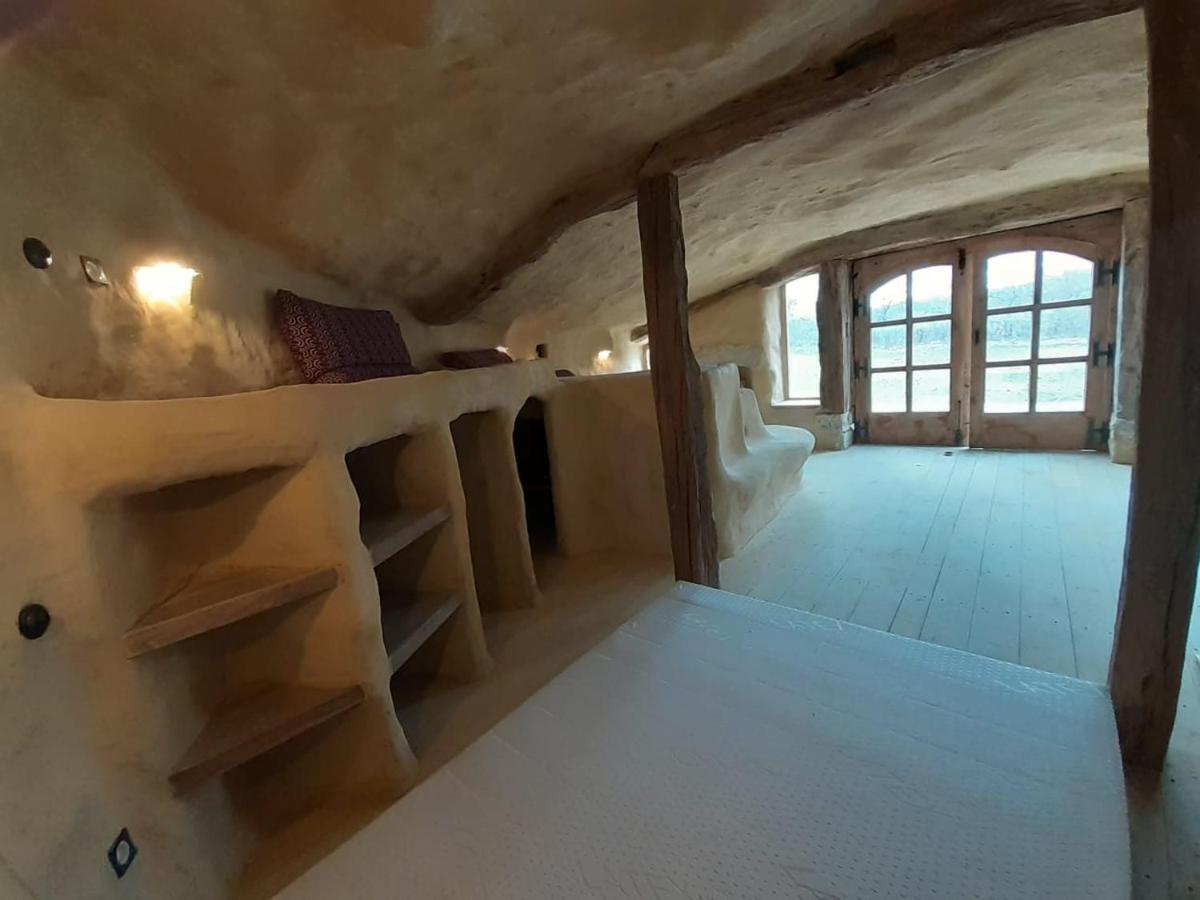 Maison Terre Les Cabanes De Fallot - Sauna Bain-Froid Piscine Naturelle L'isle-Bouzon Kültér fotó